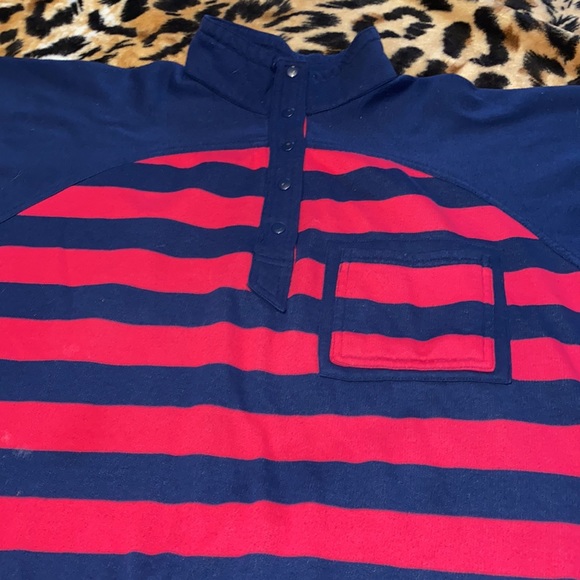 3/$30 Vintage Lady Footlocker Sweater - Picture 5 of 10